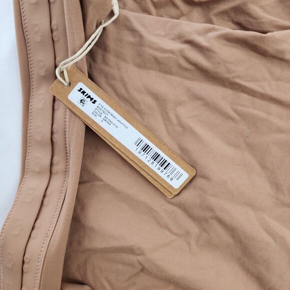 SKIMS Adaptive Square Neck Bodysuit Sienna Nude Tan New NWT S Shapewear - Picture 7 of 10